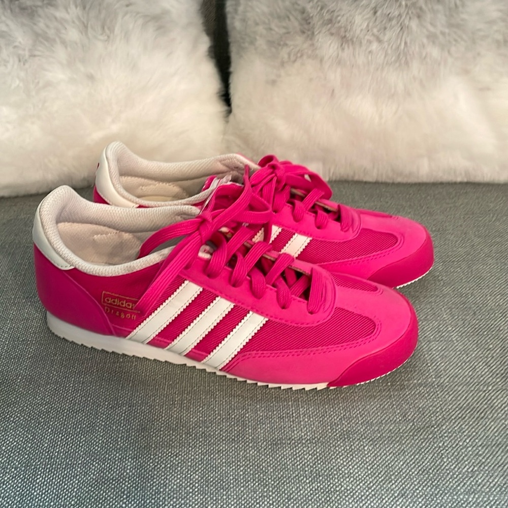 New Pink sneakers size 5